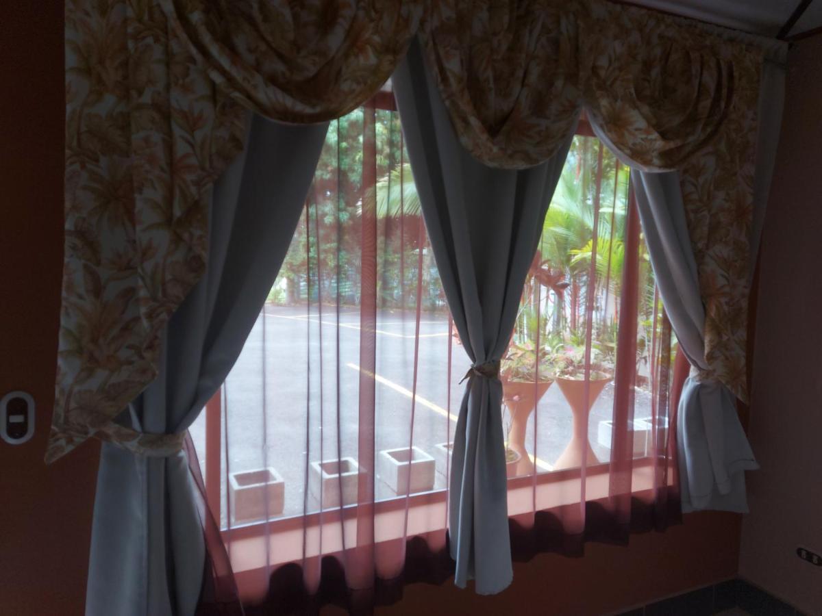 Hotel Torre Fuerte Venecia Exteriör bild